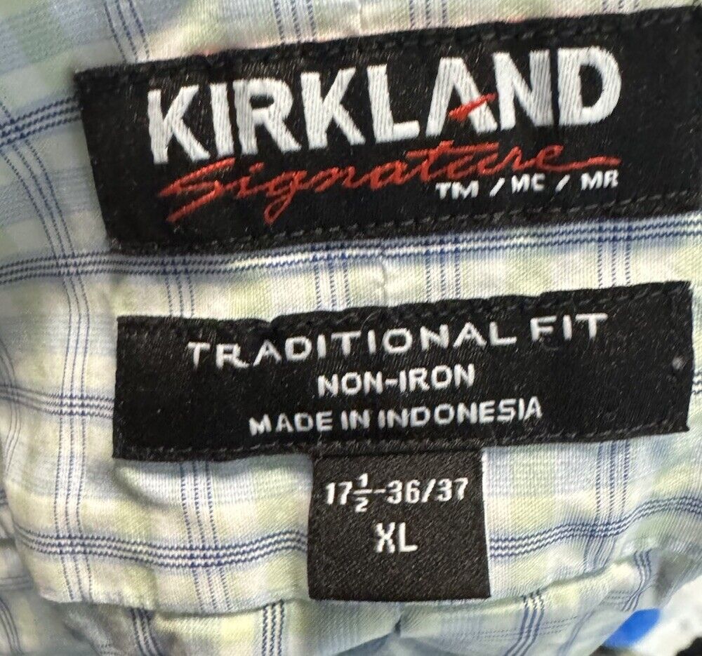 Kirkland Signature Men's Traditional Fit Dress Shirt, Plaid , 17.5 x 36/37