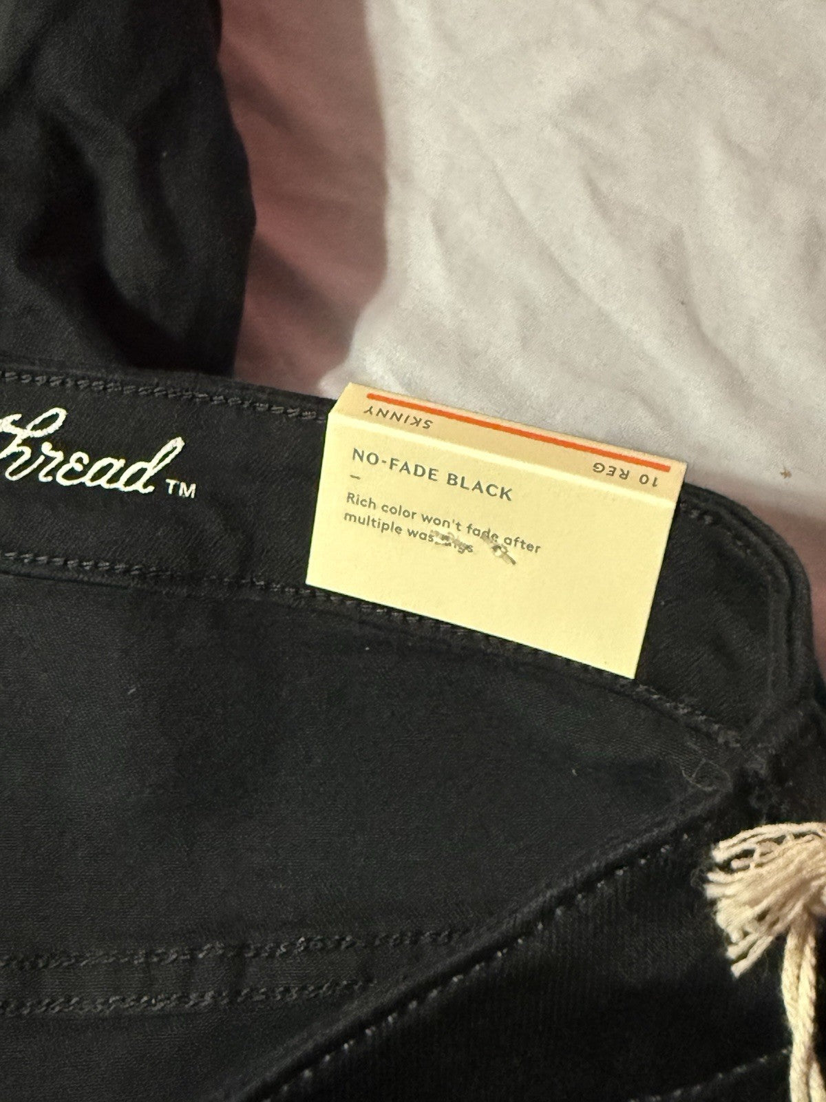 Universal Thread Curvy Skinny Women's size 10 Black Denim Jeans