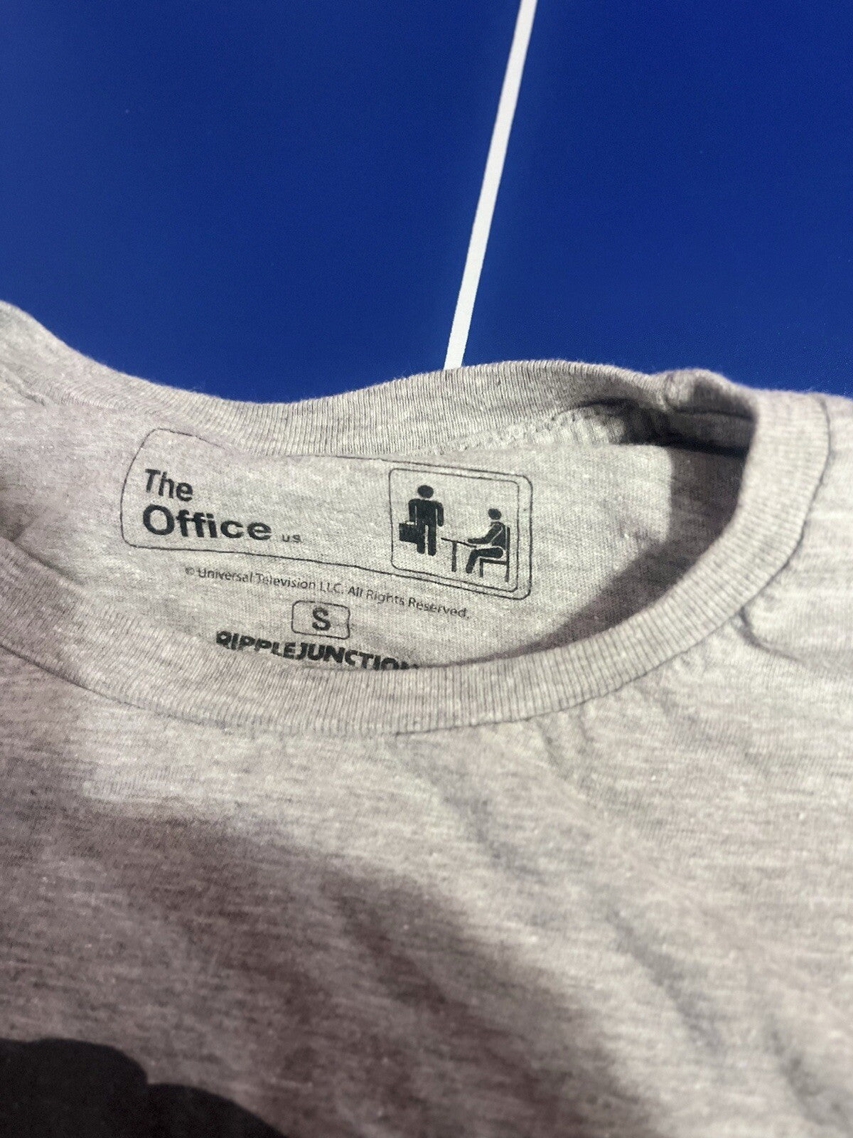 The Office Dwight Schrute False T-Shirt Size Small Athletic Fit