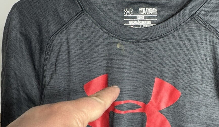 Under Armour T Shirt Boys Size YXL Loose Short Sleeve Tee UA Youth