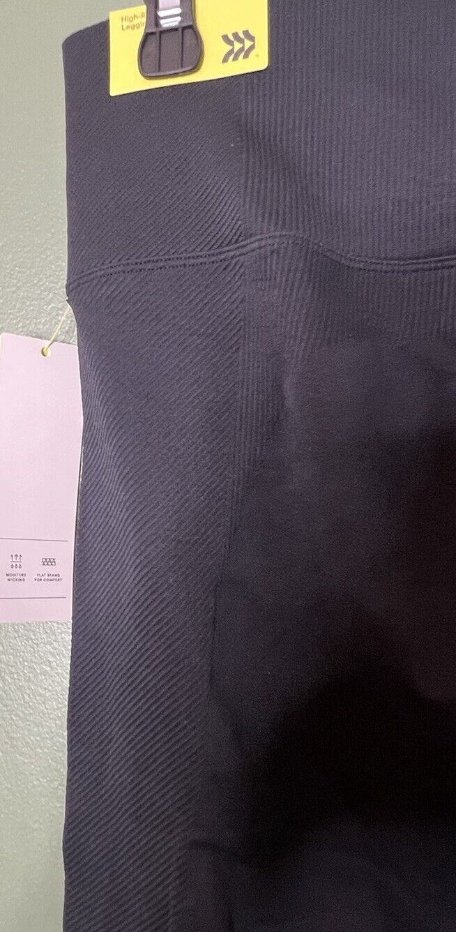 All in Motion High-Rise Size XL