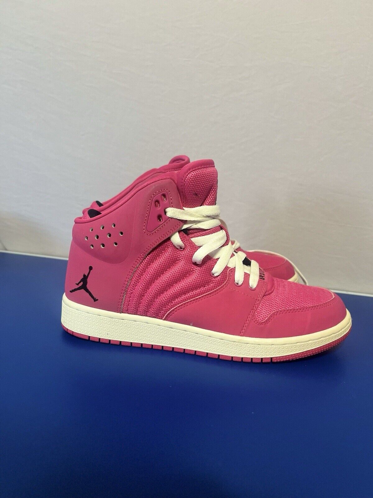 NIKE AIR JORDAN PINK, 6.5Y, Leather Shoes, Jordans, Rare Find Read Description