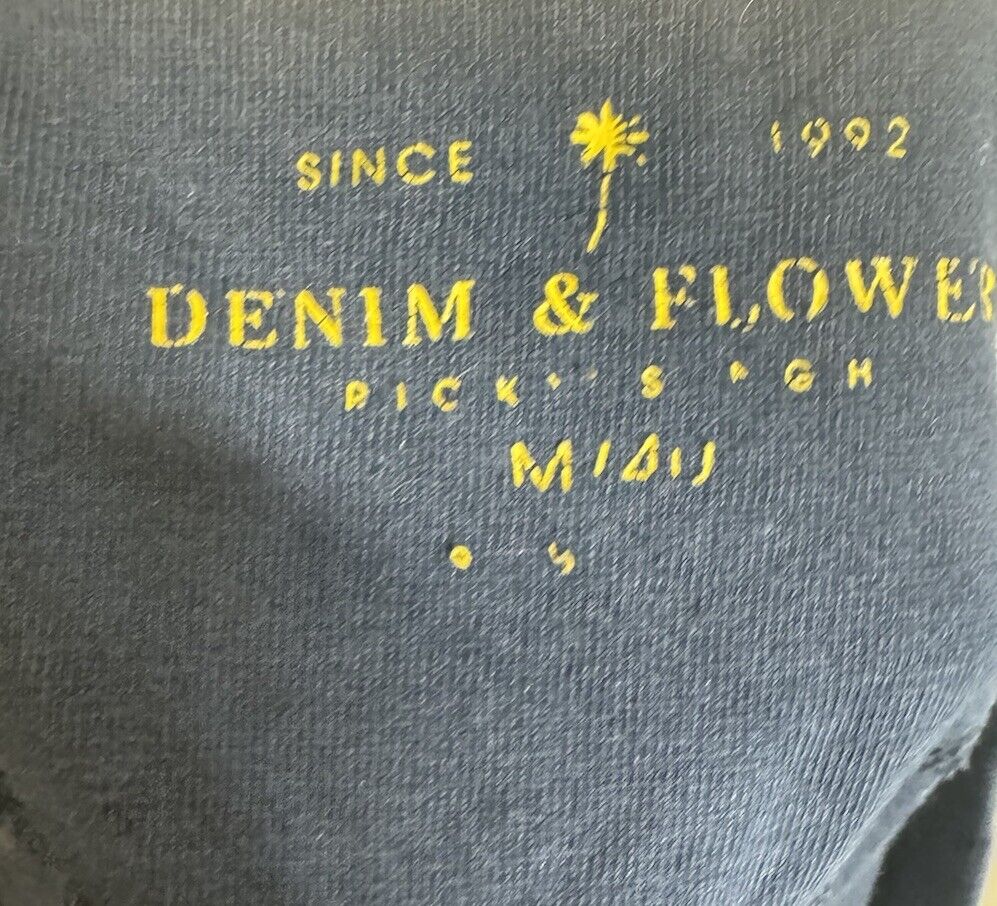 Mens Ricky Singh Denim Flower Tshirt Size Medium