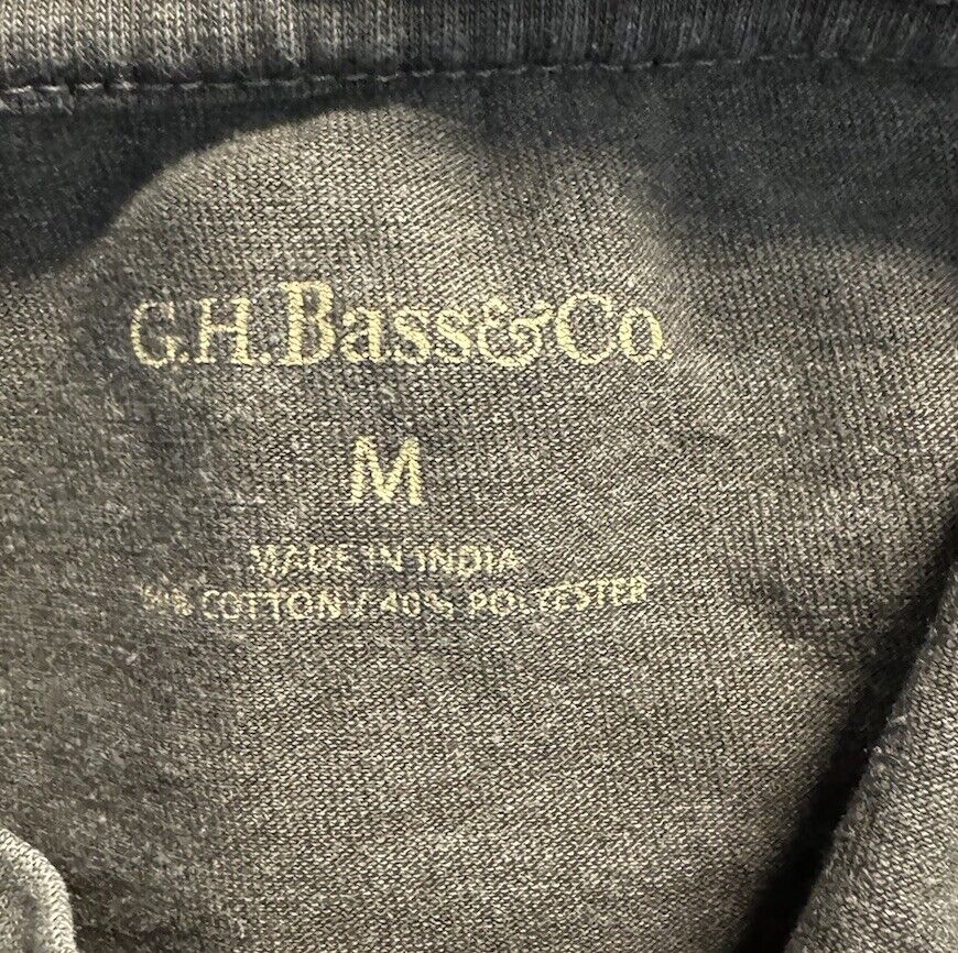 Men's G.H.Bass & Co. Cotton Blend Short Sleeve Graphic Tshirt Medium