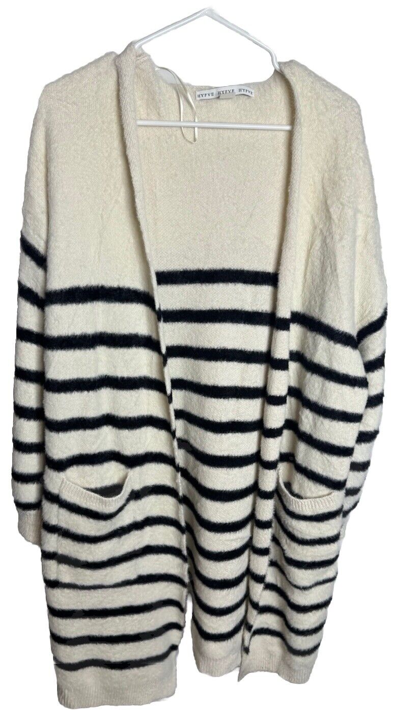 HYFVE Cable Knit Crochet Cardigan Knit Sweater Women's Size Medium