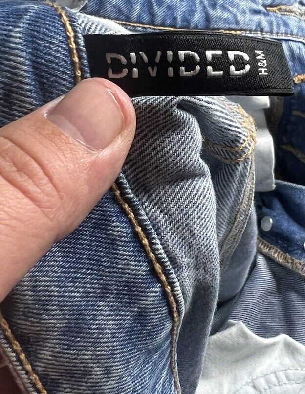 H&M Divided Women's Size 2 Blue Jeans Make An Offer