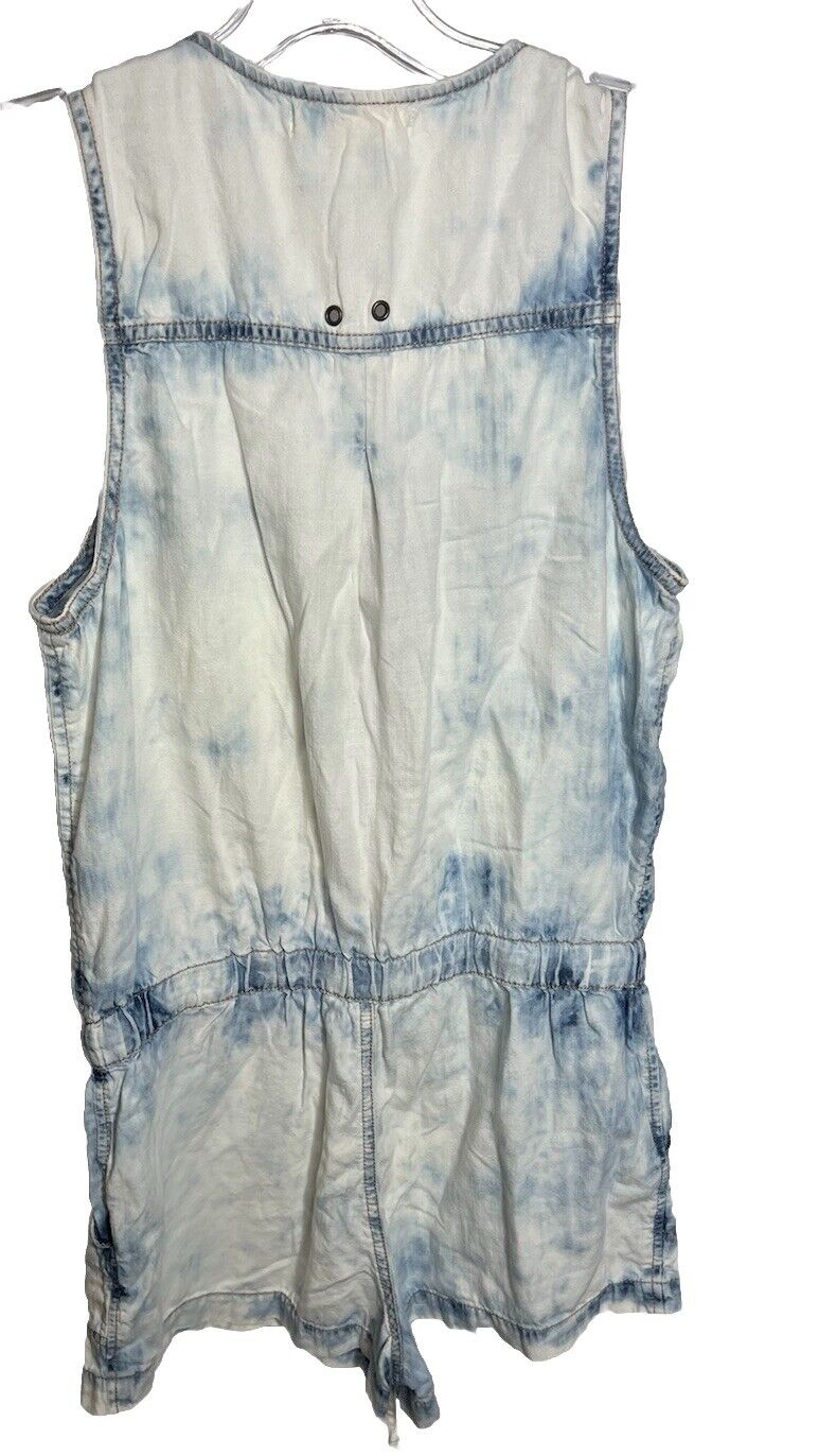 Life in progress overall jumper Size Small