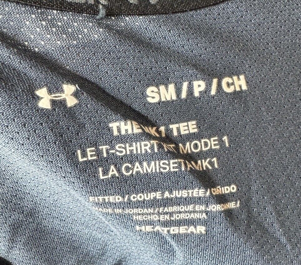 Under armour Mens Heat Gear Activewear T-Shirt Size Small Blue Short Sleeve