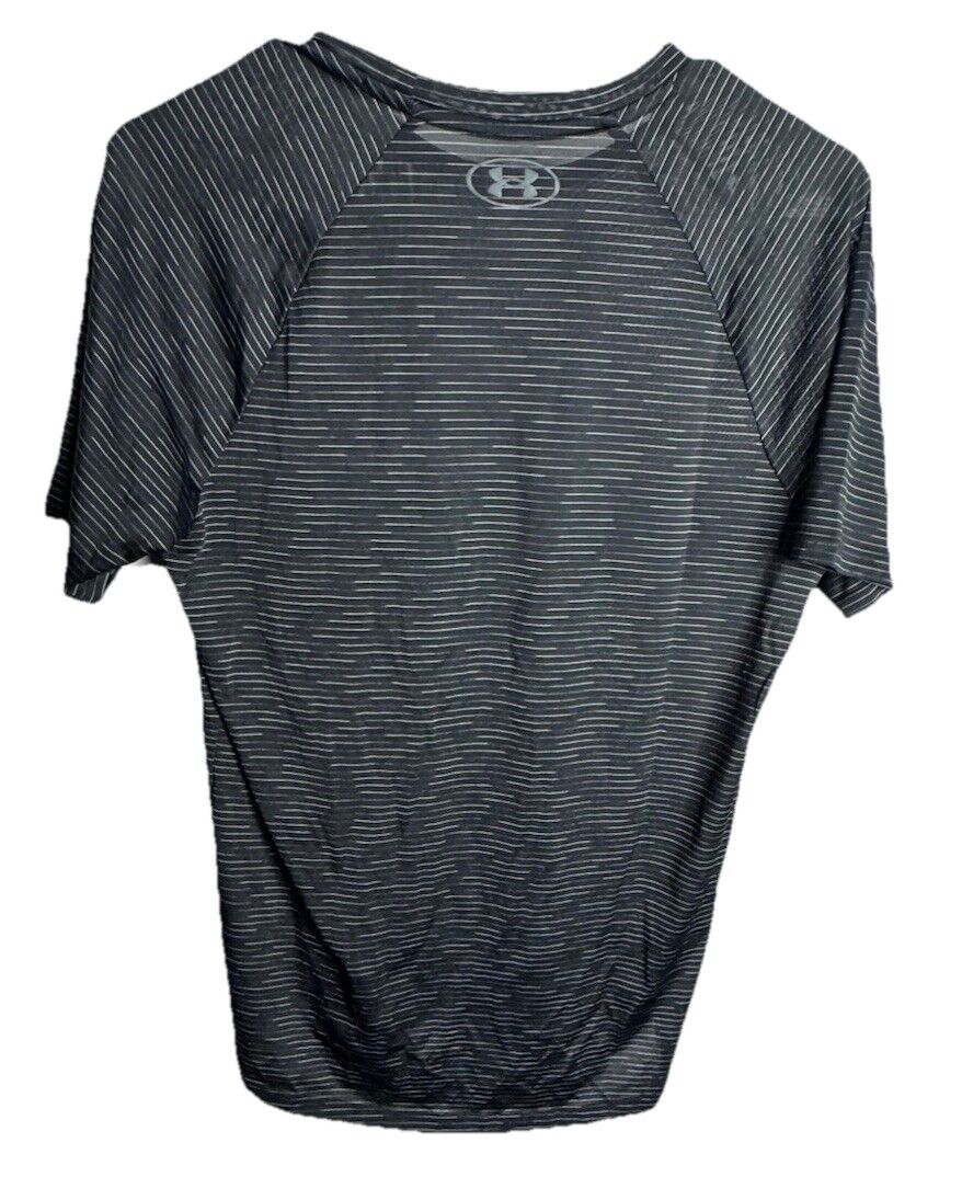 Under Armour men's t-shirt sportwear short sleeve size SM/P/CH