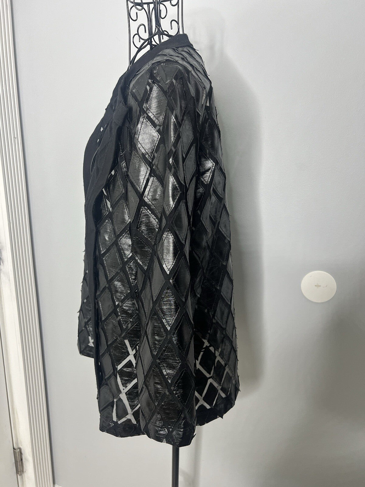 Slinky Brand Women Black Square Shaped Cardigan - Size Small