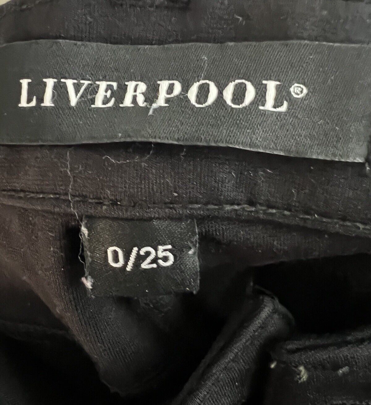 Liverpool 0/25 Women's Pants Black / Make Offer