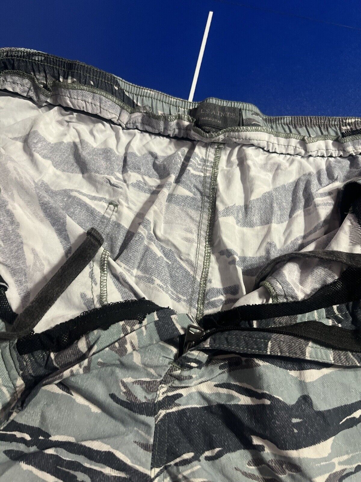All Saints Men's Camo Storm Shorts Light Green Multicolor Relaxed Fir M Size 32