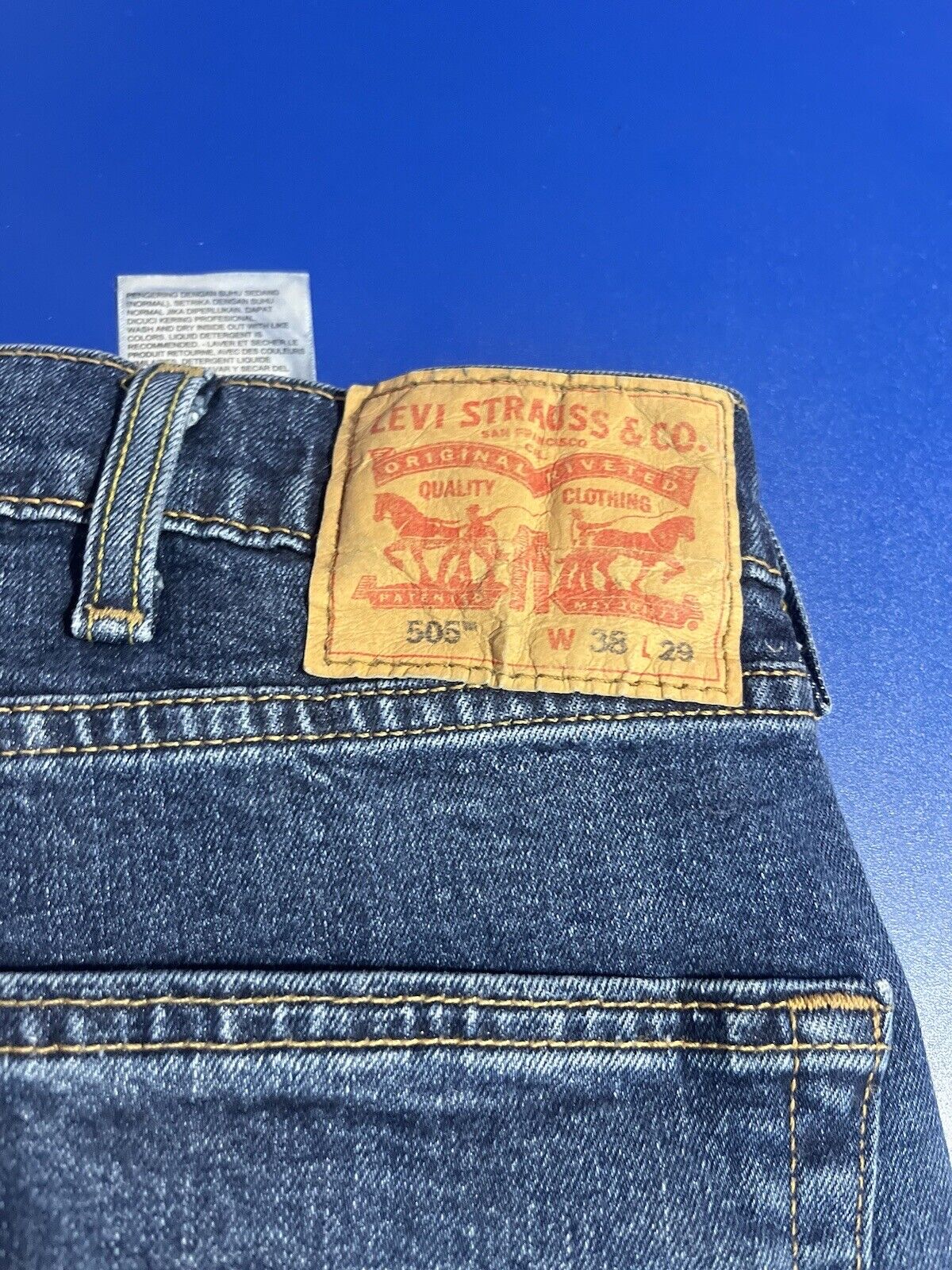 Levi's 505 Men's Jeans Size 38x 29