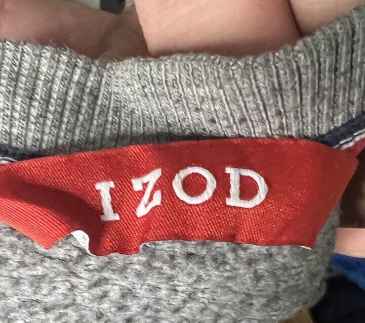 IZOD Sweater Size XL/ Some Wear And Tear Make An Offer