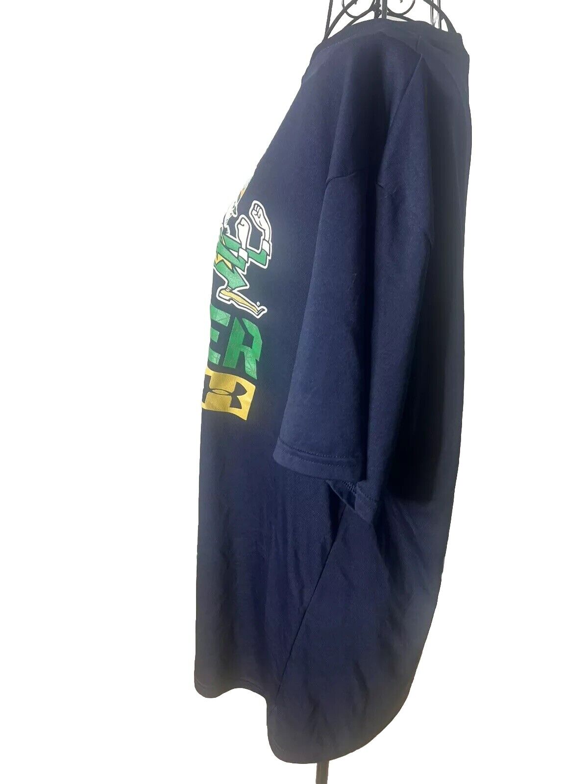 Under Armor!! Notre Dame Fighting Irish Navy Blue T-Shirt Size L Loose Heat Gear