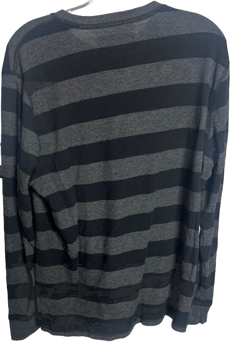 Express Waffle Knit Gray Black Striped Henly Shirt Long Sleeve Mens Medium