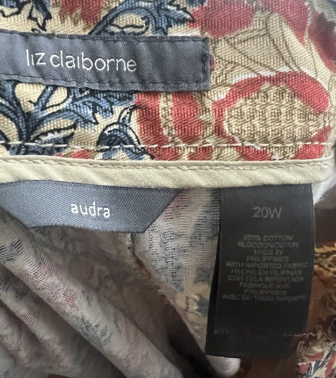 LIZ CLAIBORNE CAPRIS PLUS SIZE 20W,