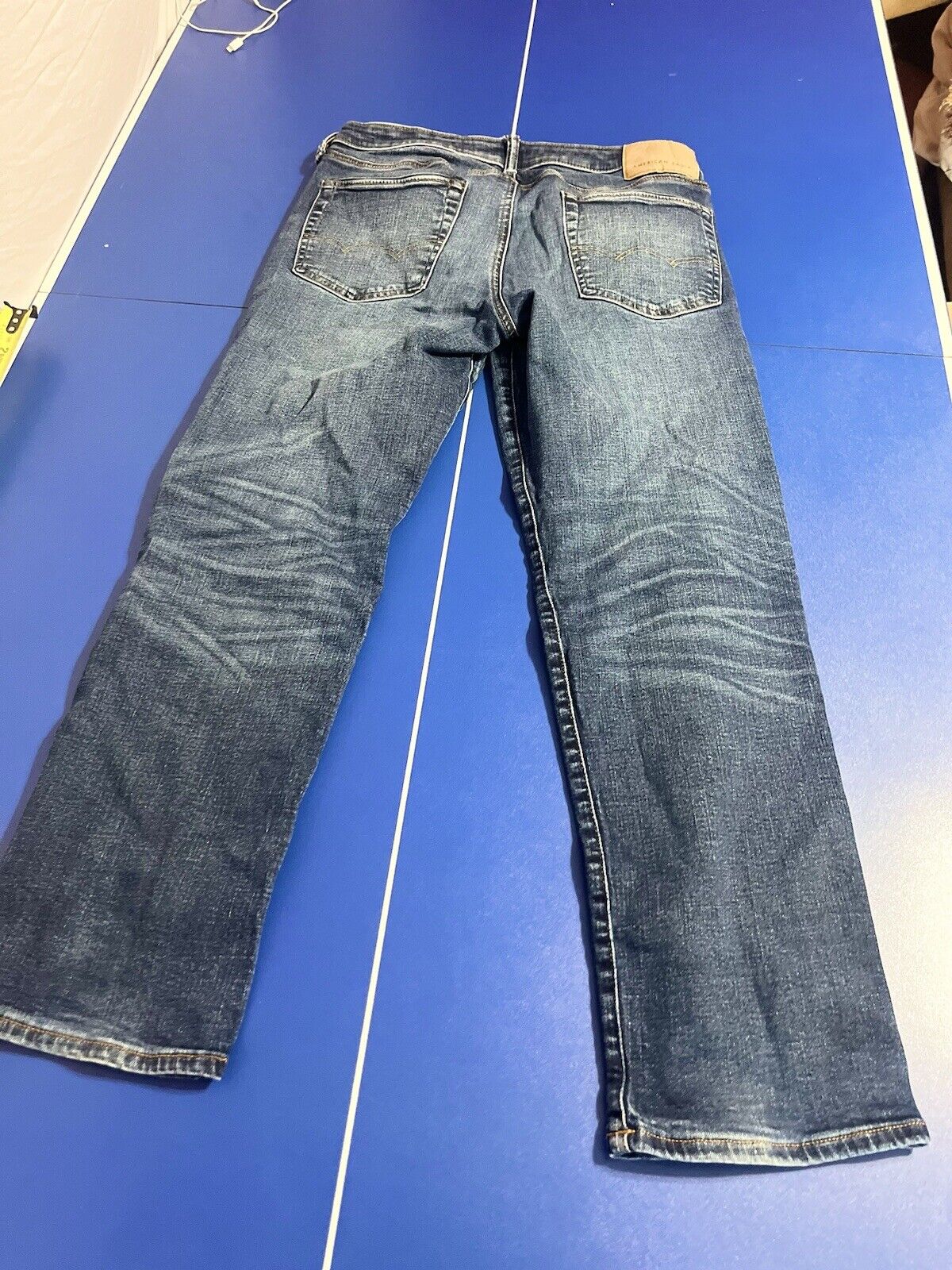 American Eagle 31x30 Original Straight Fit Extreme Flex Jeans Faded Worn Light