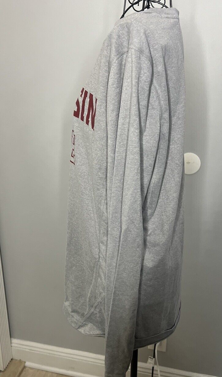 University of Wisconsin Badgers Under Armour Gray And Red Size Small