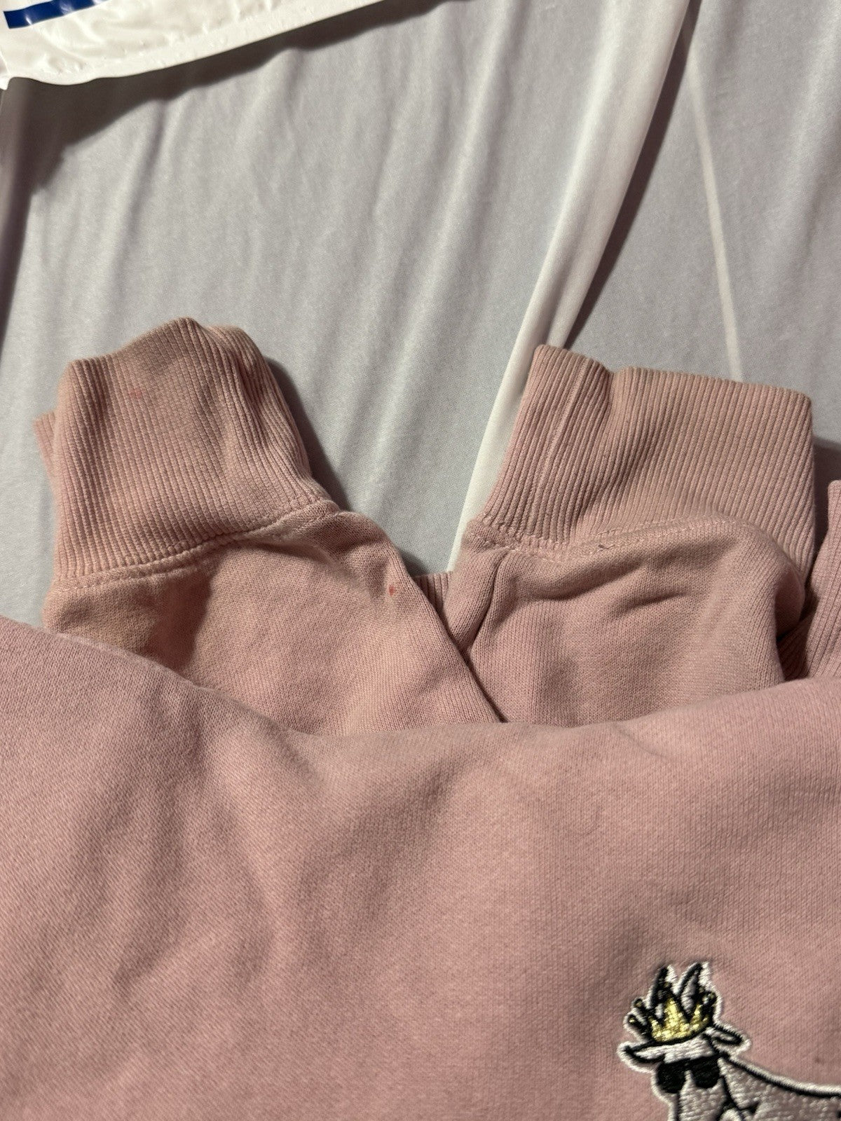 Maybe Unisex ? GOAT Pullover Pink Hoodie Size Small