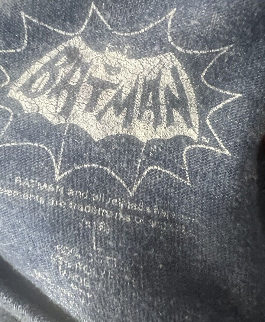 Batman Men’s T Shirt Size Large Batman Brand