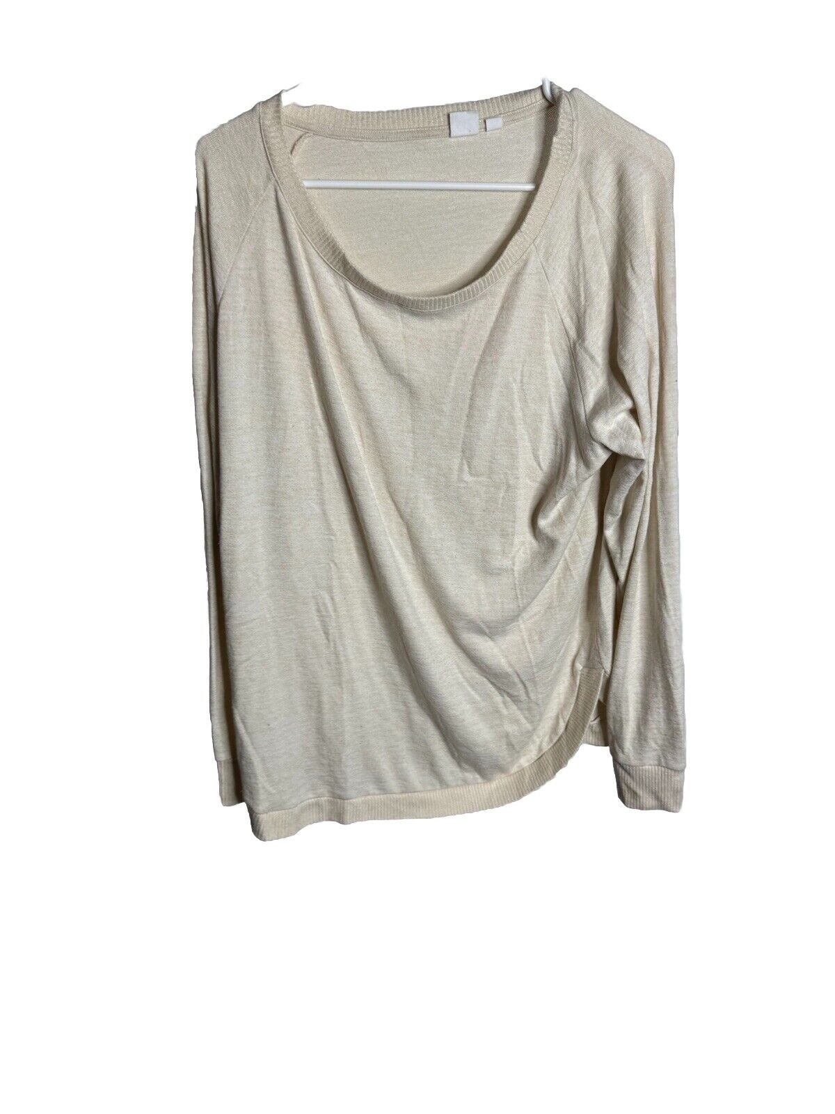 Size Medium Gap Soft-Wash Crew Neck Long Sleeve T-Shirt