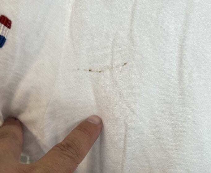 T.LA White Short Sleeve V-Neck Pocket Tee Size Medium