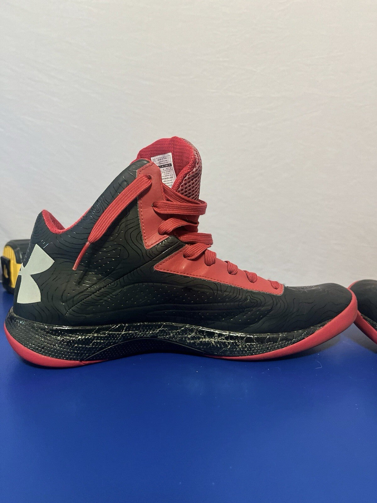 UNDER ARMOUR TEAM SPINE HAMMER Red, Men’s Size 15, High Top