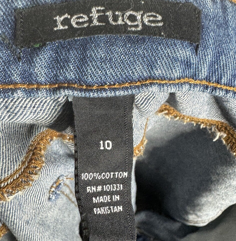 Refuge Women's Size 10 Blue Skinny Distressed Medium Wash Stretch Denim Jeans