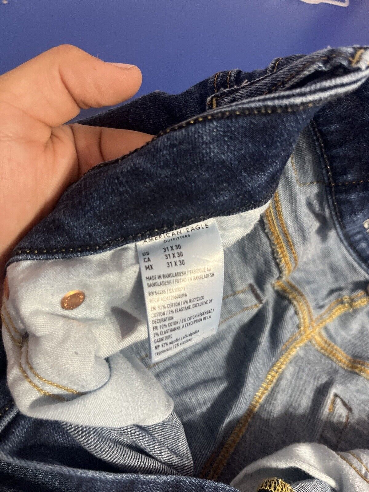 American Eagle 31x30 Original Straight Fit Extreme Flex Jeans Faded Worn Light