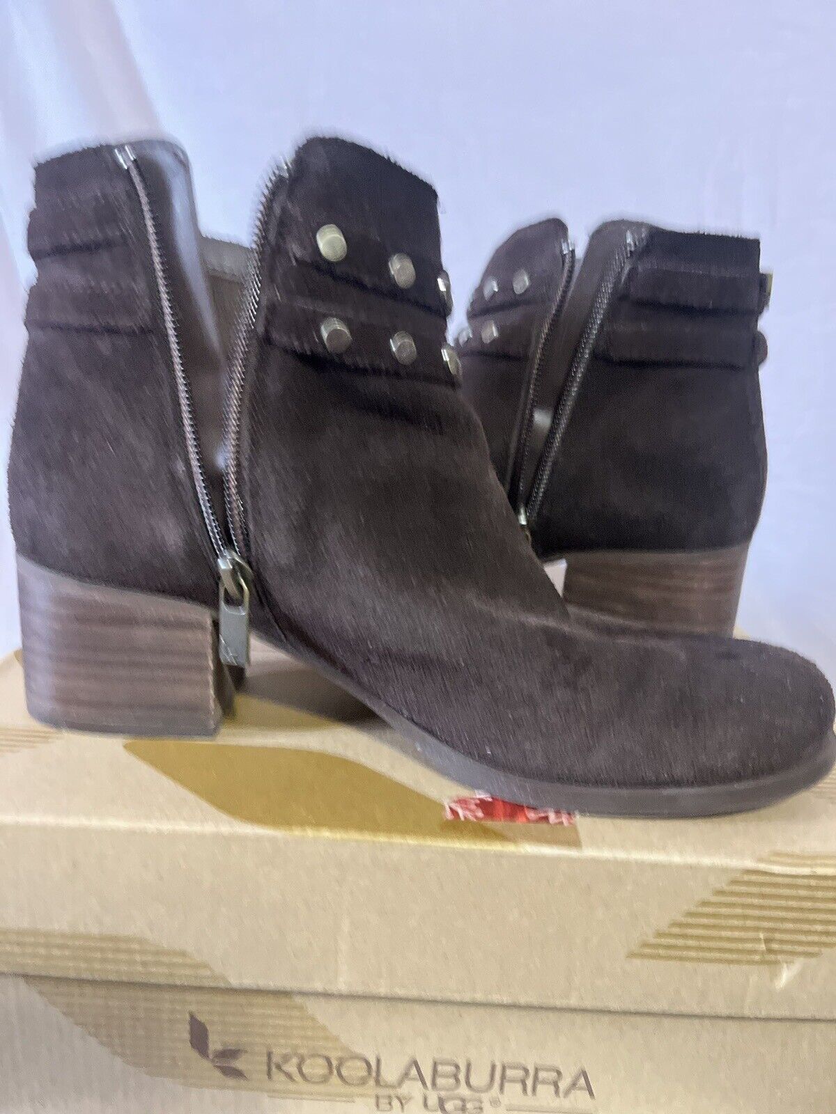 koolaburra by ugg, Women’s Size 7, Suede Brown Heeled Boots, Rare Find,