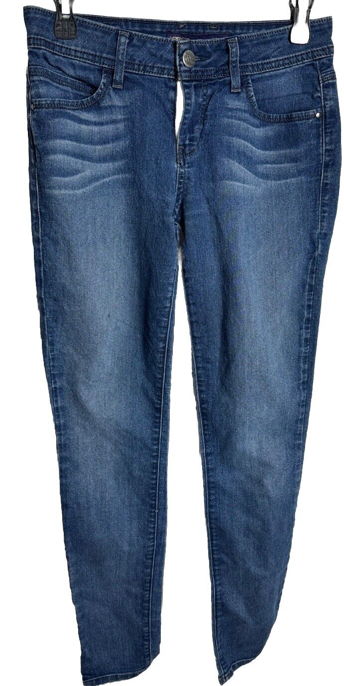 Devine rights of denim jeans SIZE 27 low rise boot cut