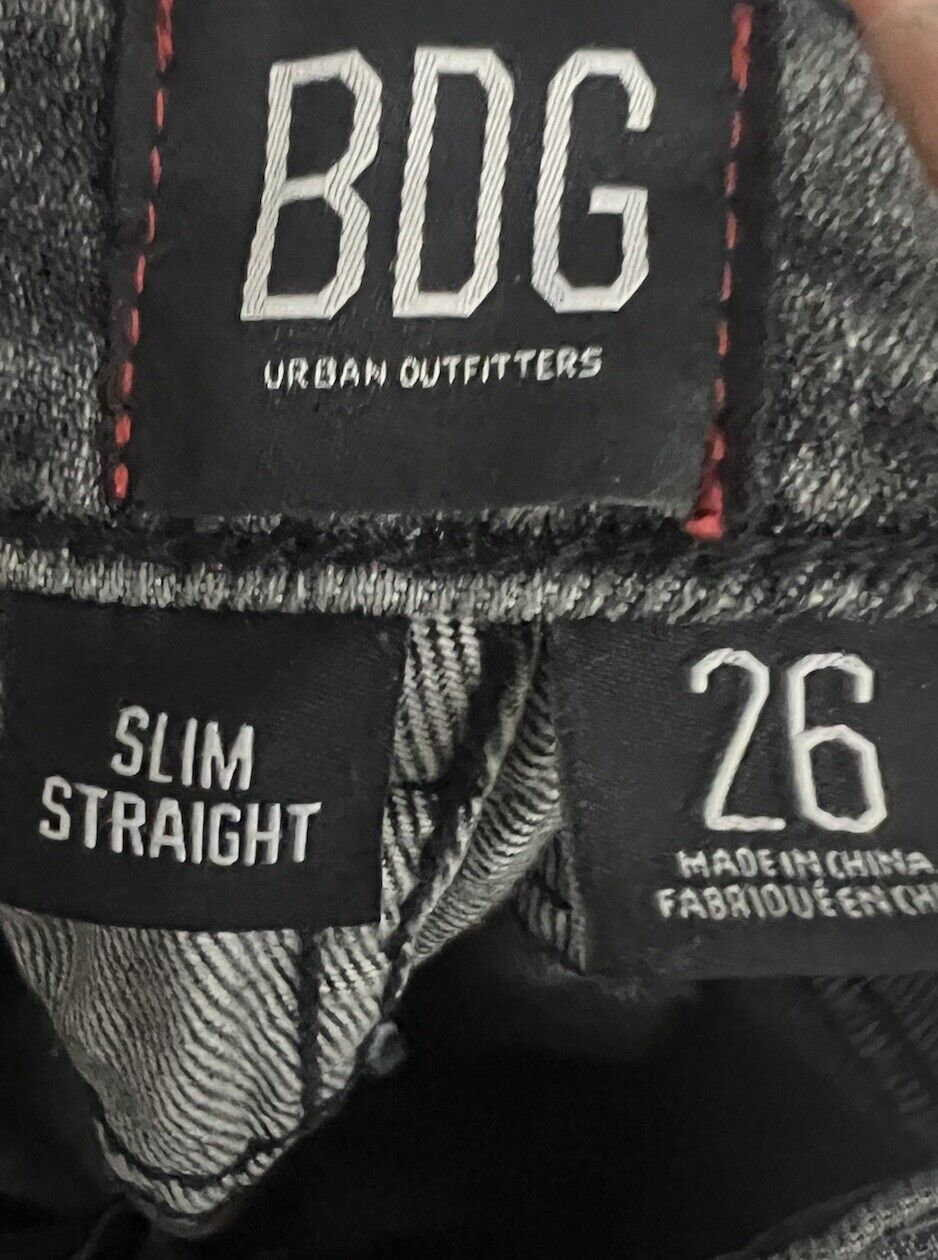 BDG Urban Outfitters Black Distressed Relaxed Straight Jeans Women’s 26