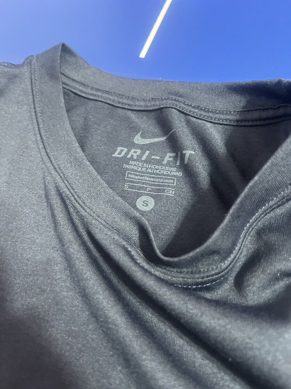 Men’s Nike Dri Fit Tee - Small Gray