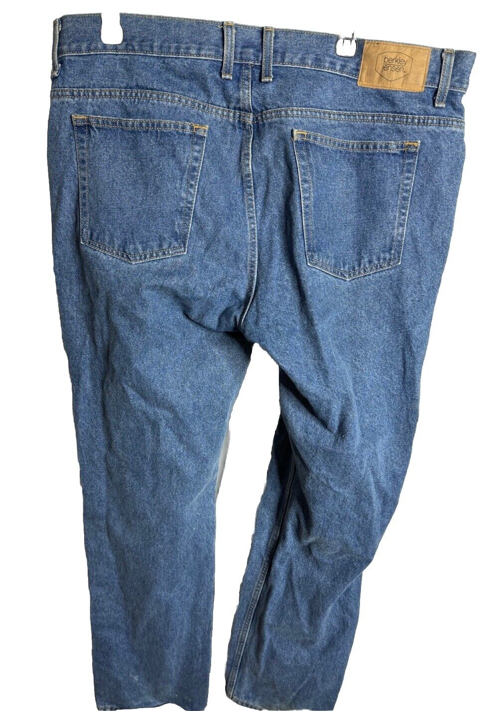 Berkley Jensen Jeans Mens Size 32x34 Blue Straight Leg Denim