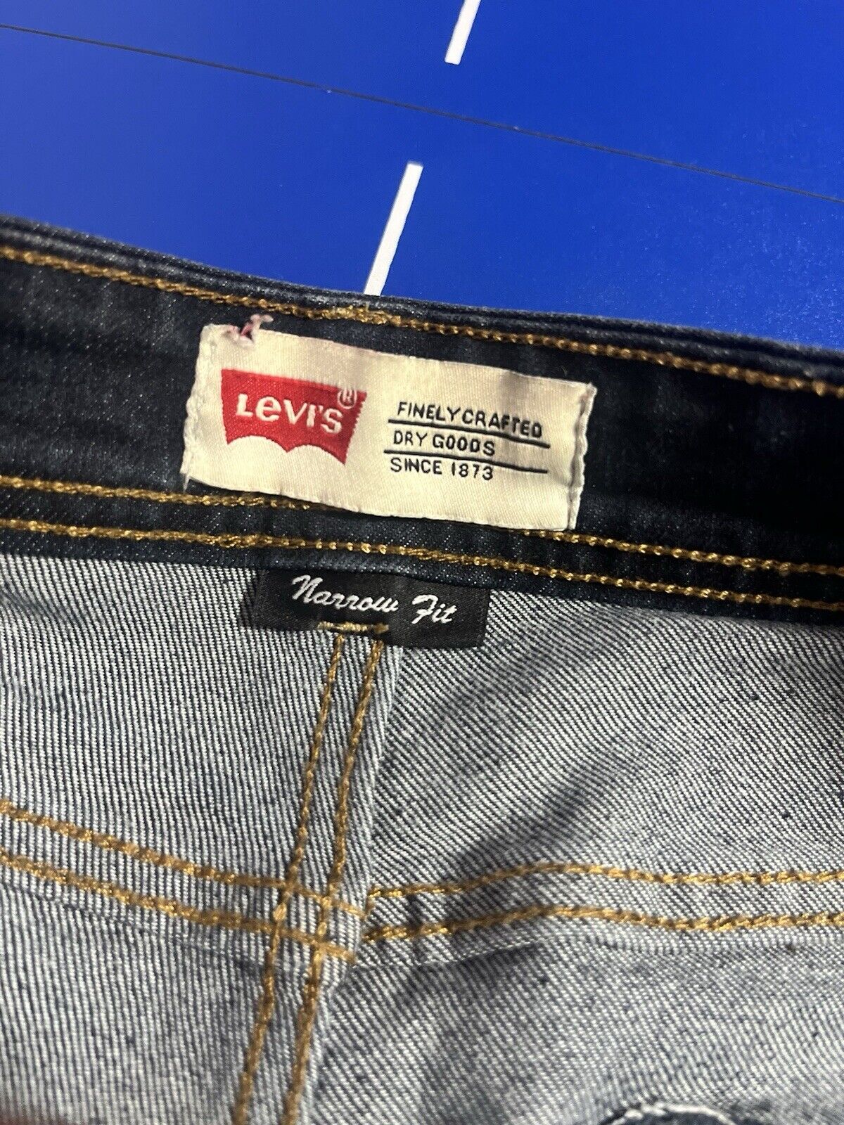 Levi's Narrow Fit Pants Mens 36 x 30 Regular Fit Straight Leg Blue Denim Jeans