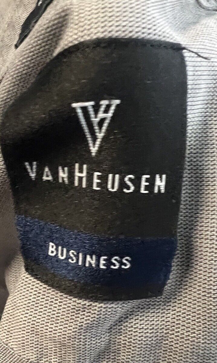 Van Heusen Business Shirt Mens 15.5 Long Sleeve Button Down