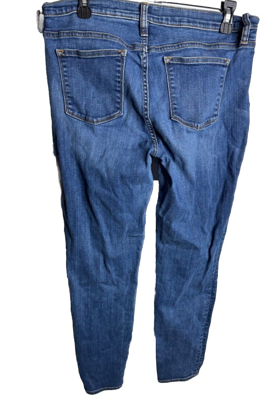 J Crew Blue Jeans  Size 31X30