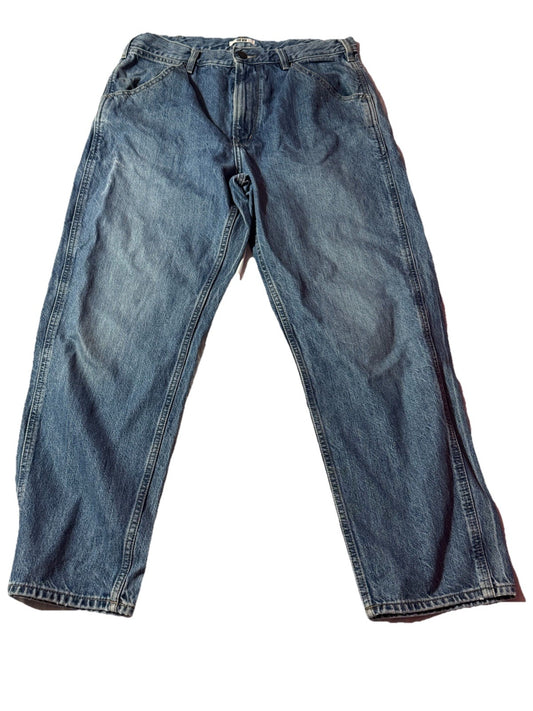 Uniqlo Womens Relaxed Fit Straight Leg Jeans Size 33