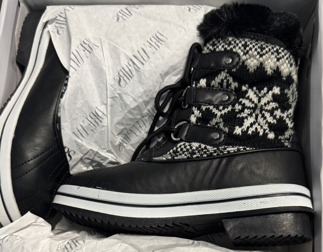 Women's Boots Size 2