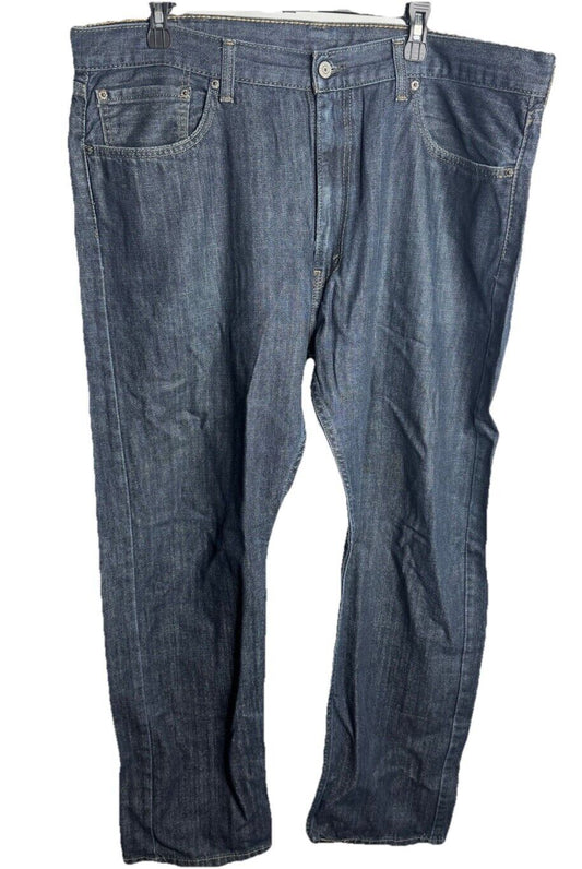 Levis 505 Jeans Mens 40 x 32 Straight Leg Regular Fit Medium Wash Denim Pants