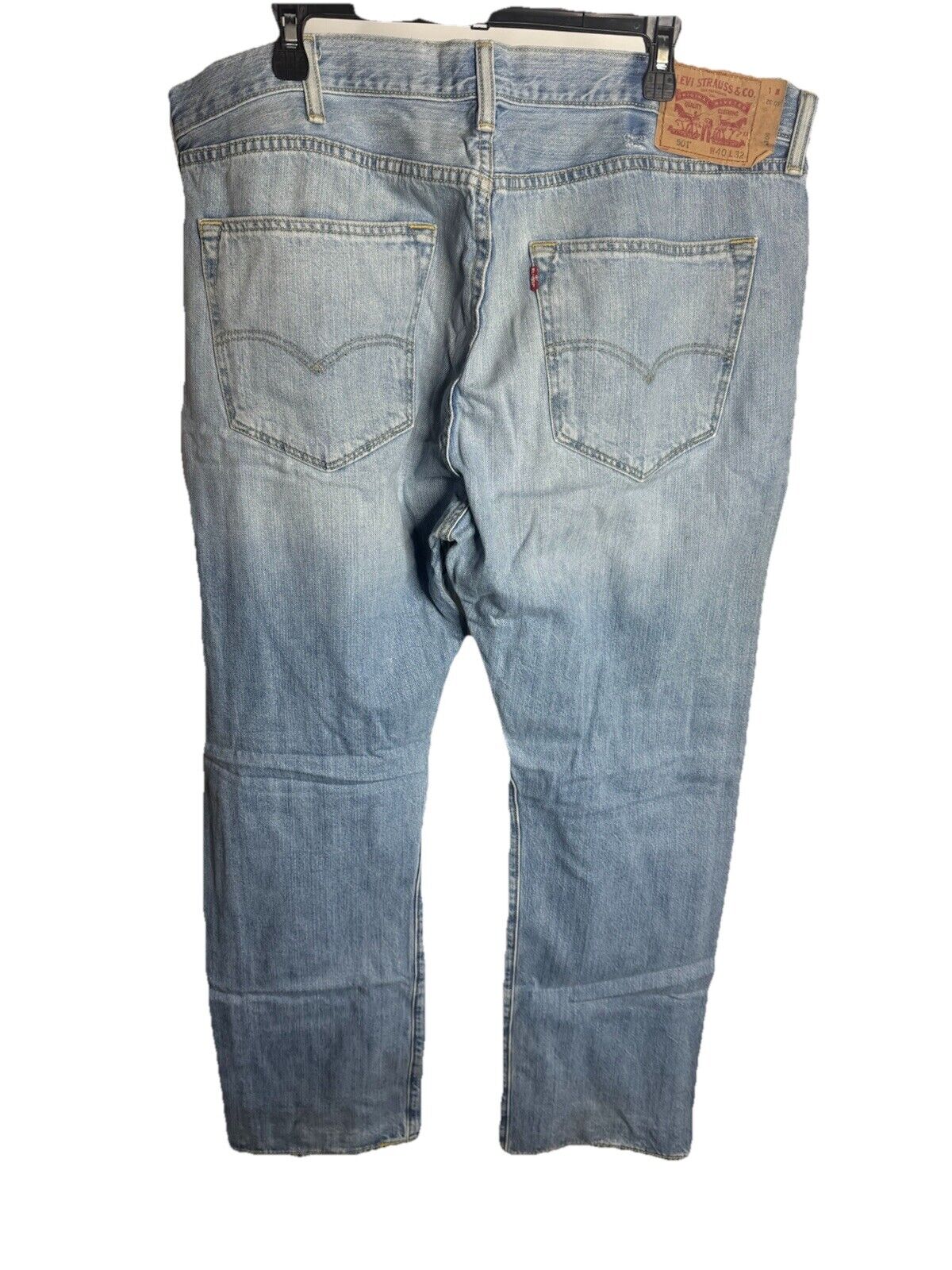 Levis 501 Button Fly Original Fit 40x32 100% Cotton Denim Jeans