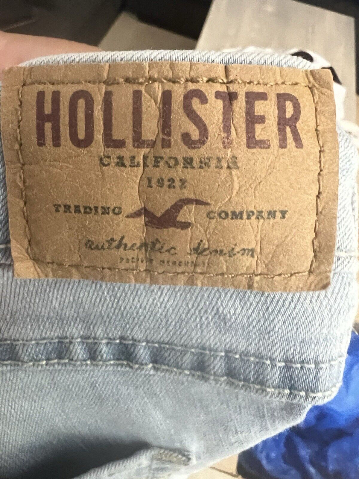 Hollister Women's  Light Wash Denim Jeans Size 11R