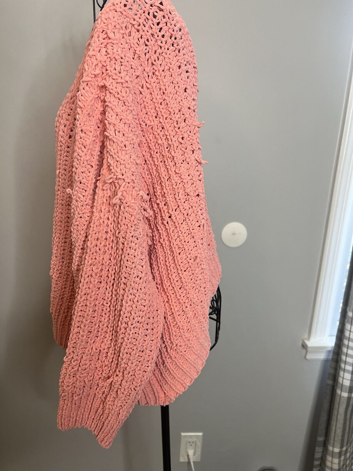 ANDREE by Unit Crochet Sweater Pink M/L