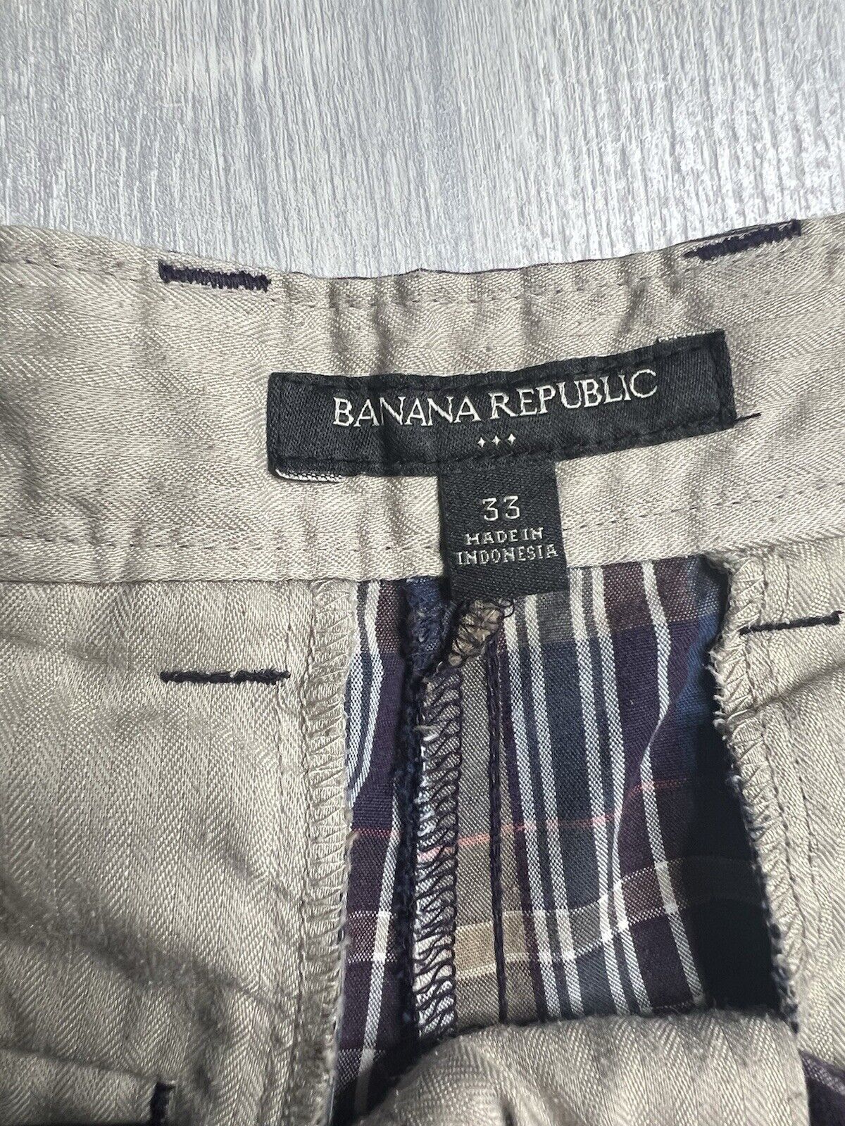 Banana Republic Men's Shorts Size 33 Plaid Chino Flat Front Casual Shorts
