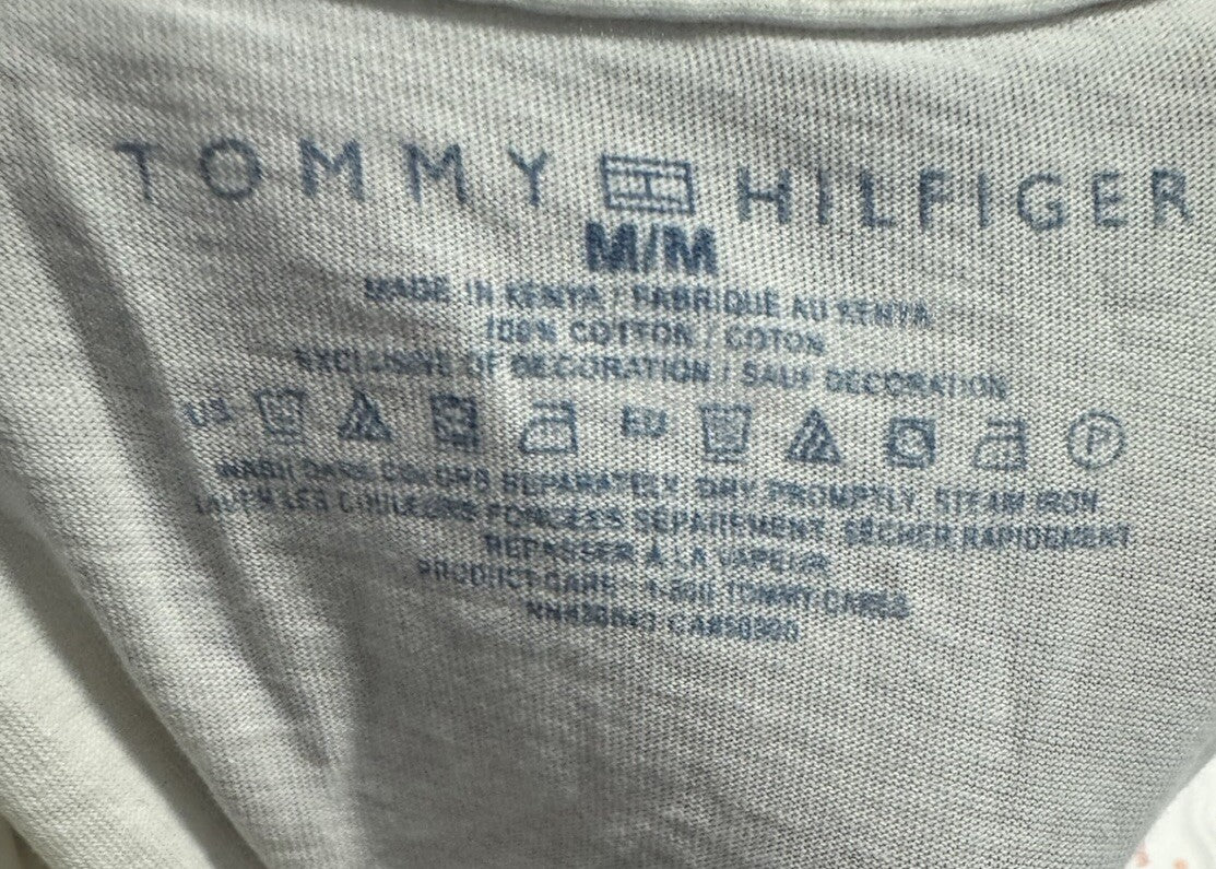 Tommy  Hilfiger  V Neck  t shirt medium
