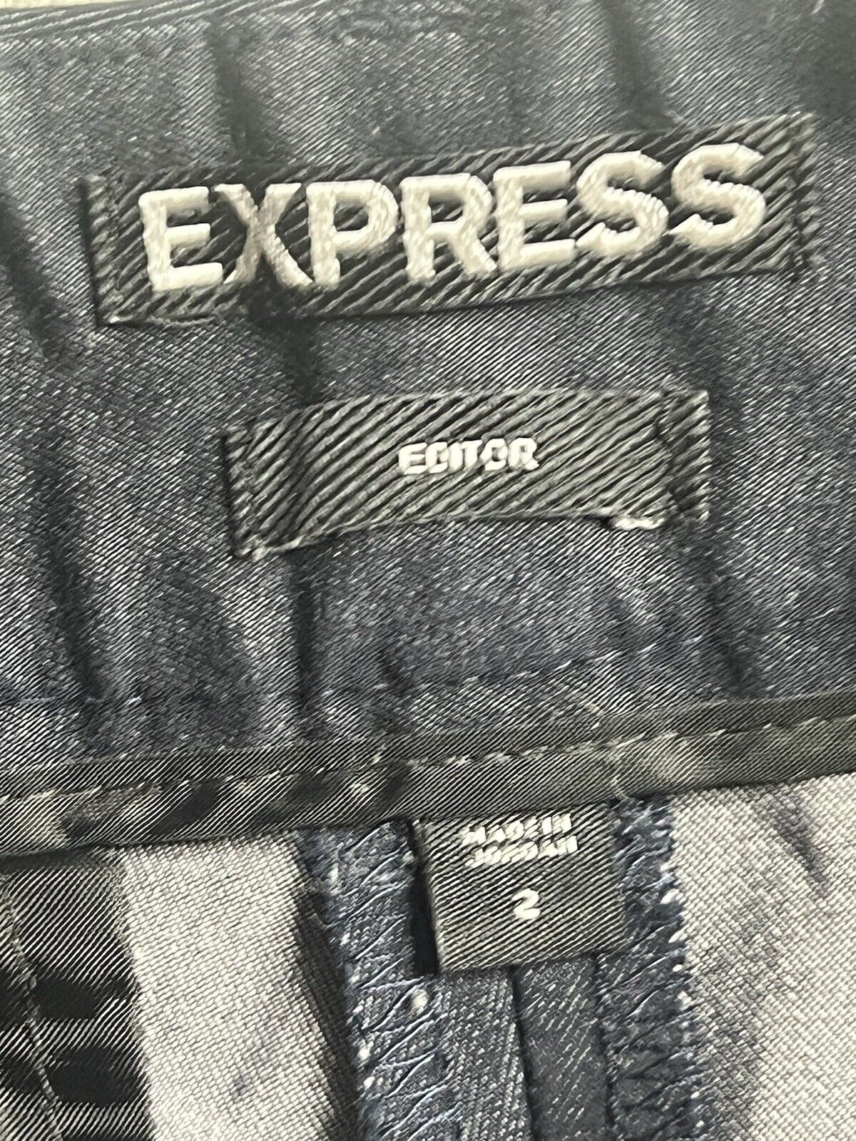 Express Shorts Women's Sizs 2 Black Editor Mid Rise Cotton Blend Button