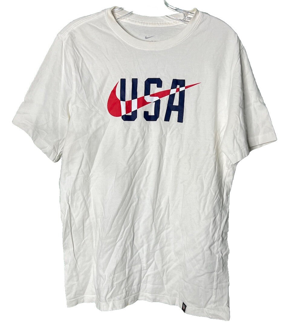 The Nike Tee Team USA Size Medium