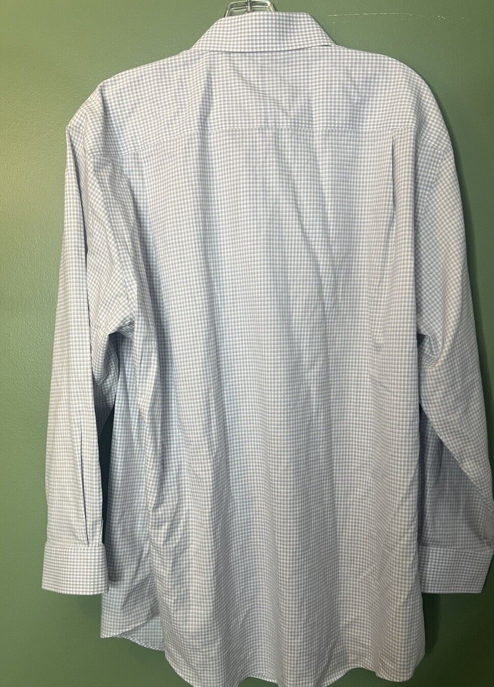Jos A Bank Traveler Button Up Shirt Men 17 - 33 Tailored Fit