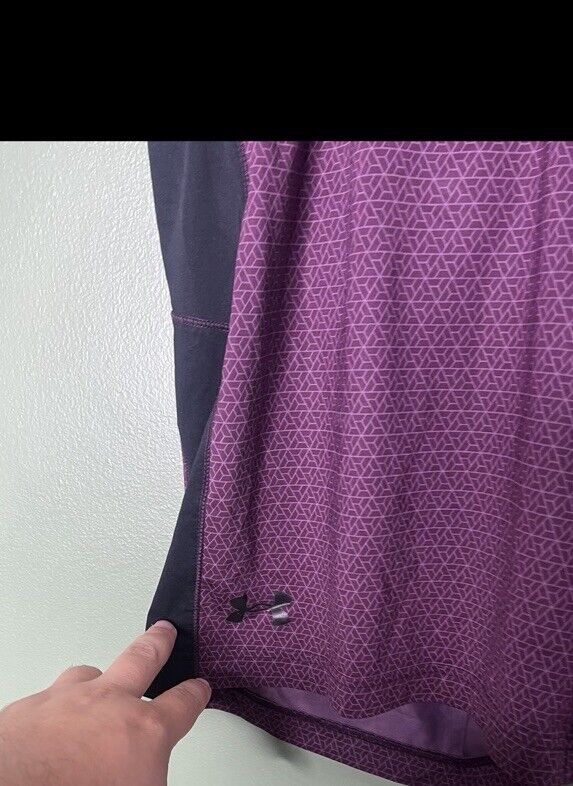Mens Under Armour Gym Athletic Logo Shorts Large/ Some Stains Wear And Tear